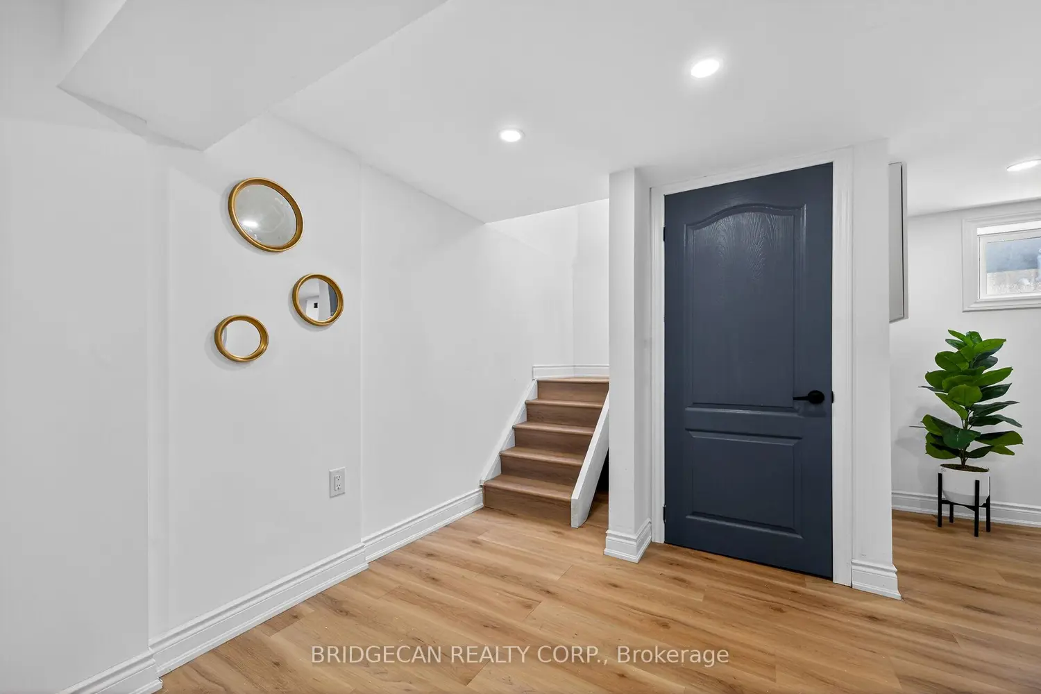 Additional image 15 of 82 East 38Th Street