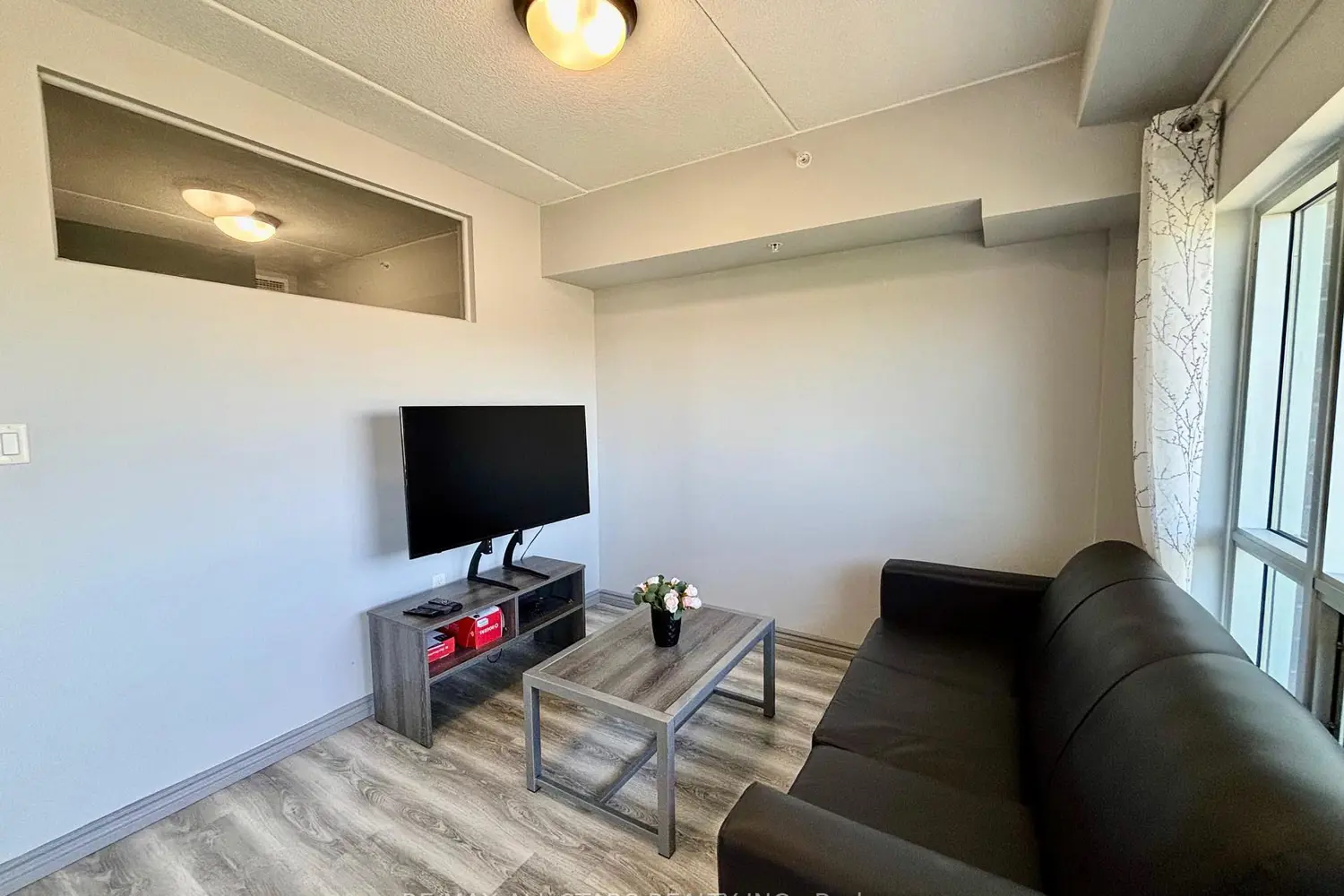 Additional image 4 of 275 Larch Street #507