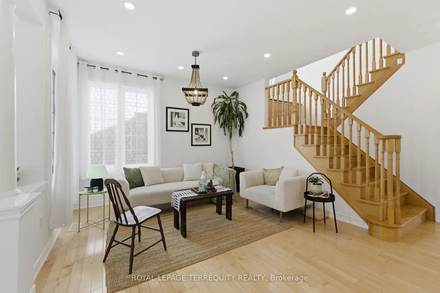 1637 Grandview Street photo 4