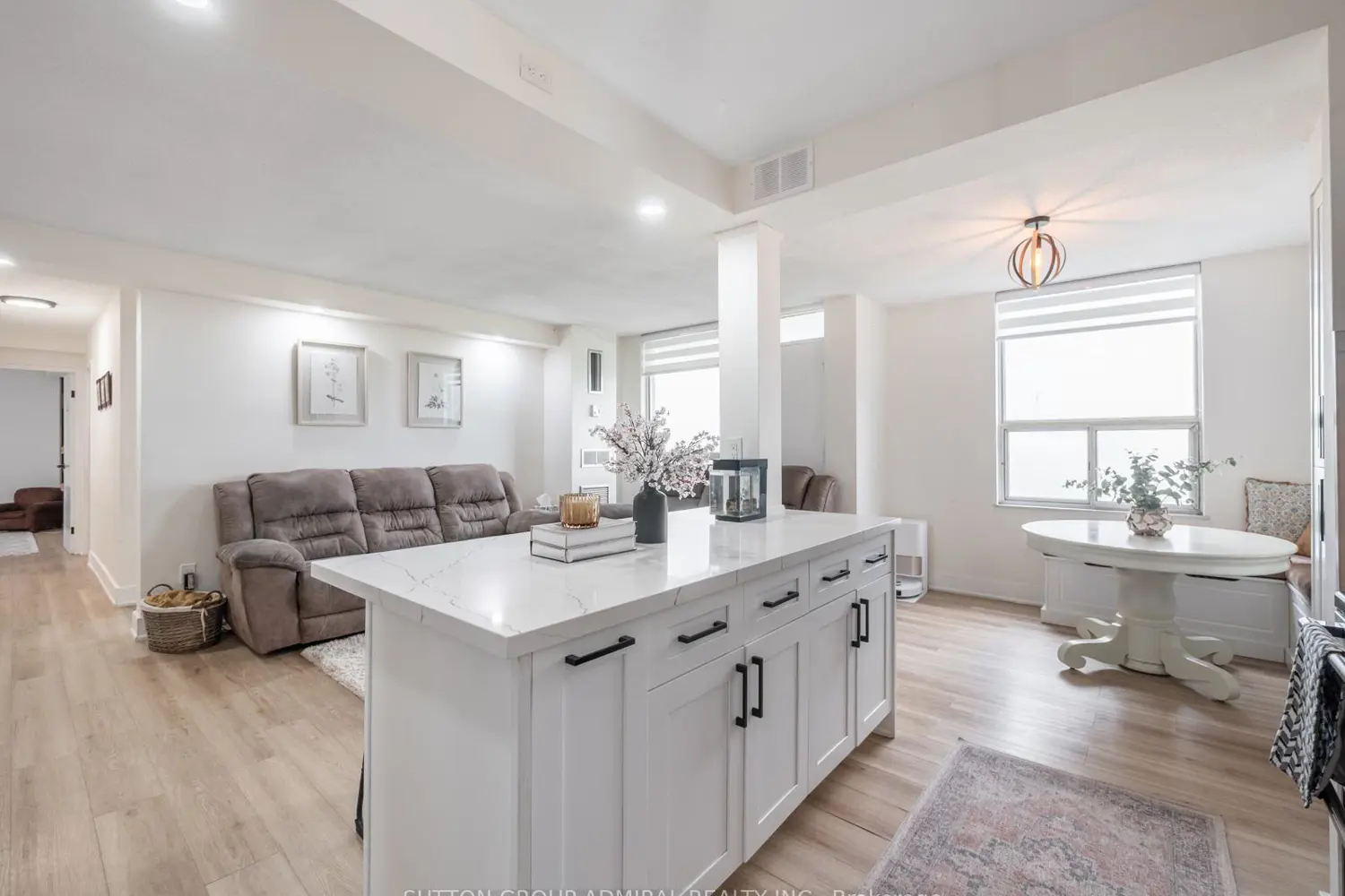 Additional image 5 of 20 Edgecliff Golfway 1603