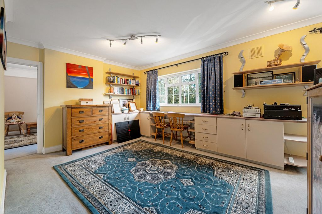 Additional image 8 of 5 bed detached house for saleBakeham Lane Englefield Green Egham, Surrey TW20