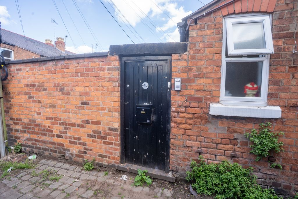 2 bed flat for saleCatherine Street, Chester CH1