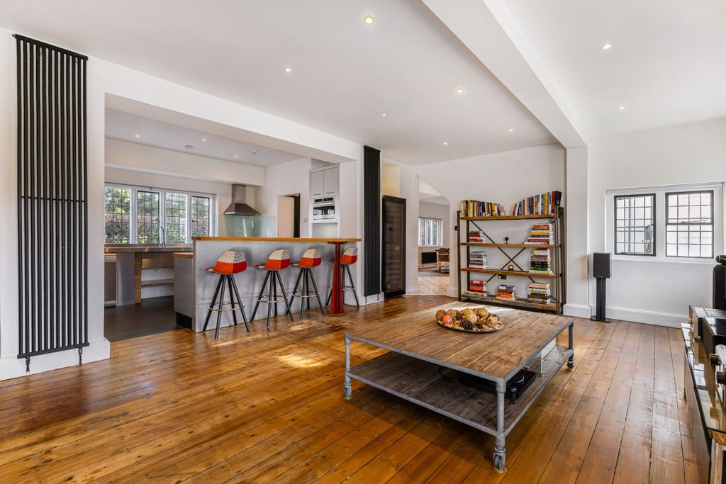 Additional image 5 of 4 bed detached house for sale1 College Avenue, Epsom KT17