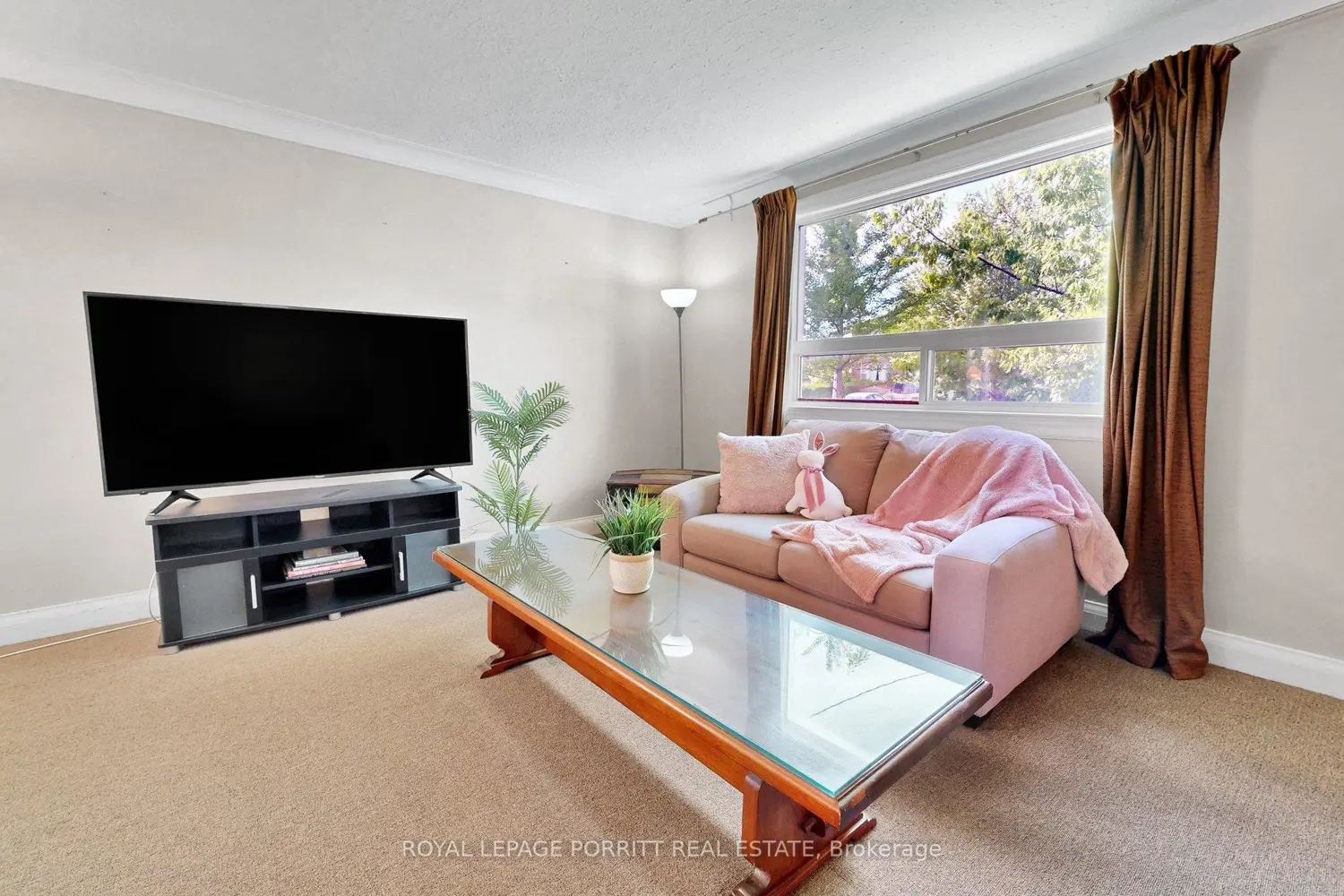 31 Burlingame Road