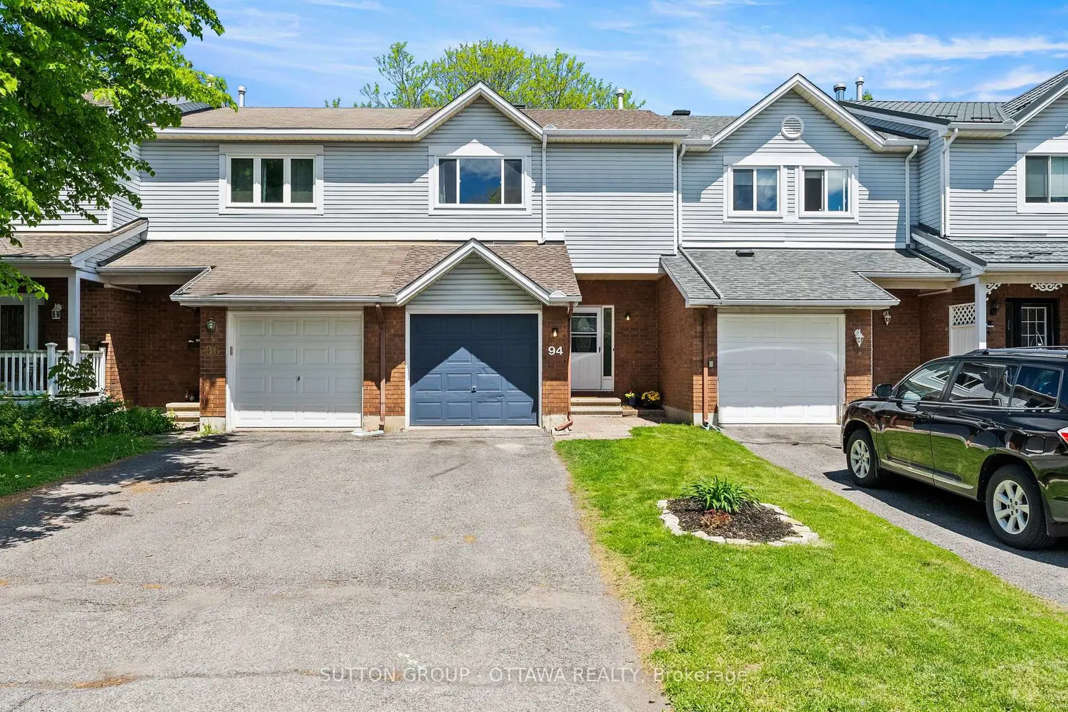 94 Piper Crescent