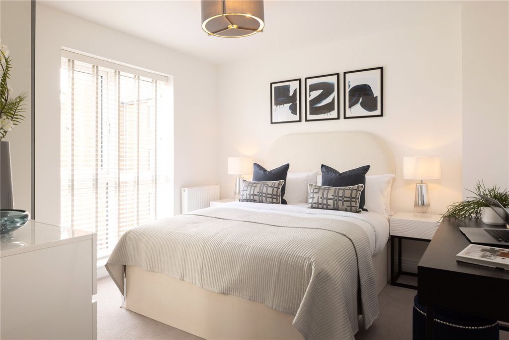 Additional image 5 of 2 bed flat for saleAnne Douglas House, Egham, Surrey TW20