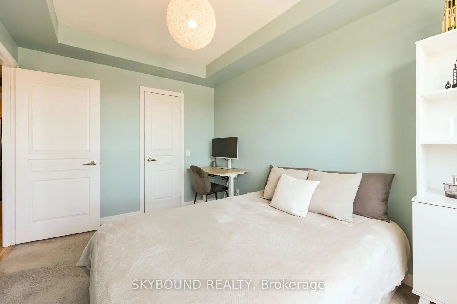 Additional image 11 of 1415 Lawrence Avenue 516