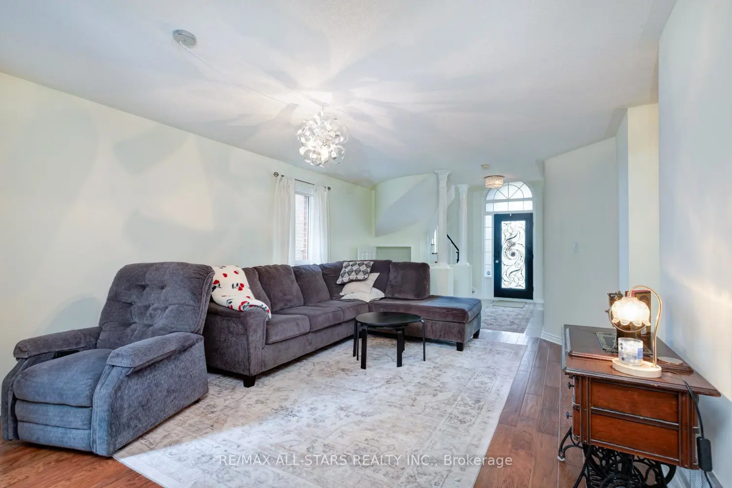 179 Drummond Drive photo 3