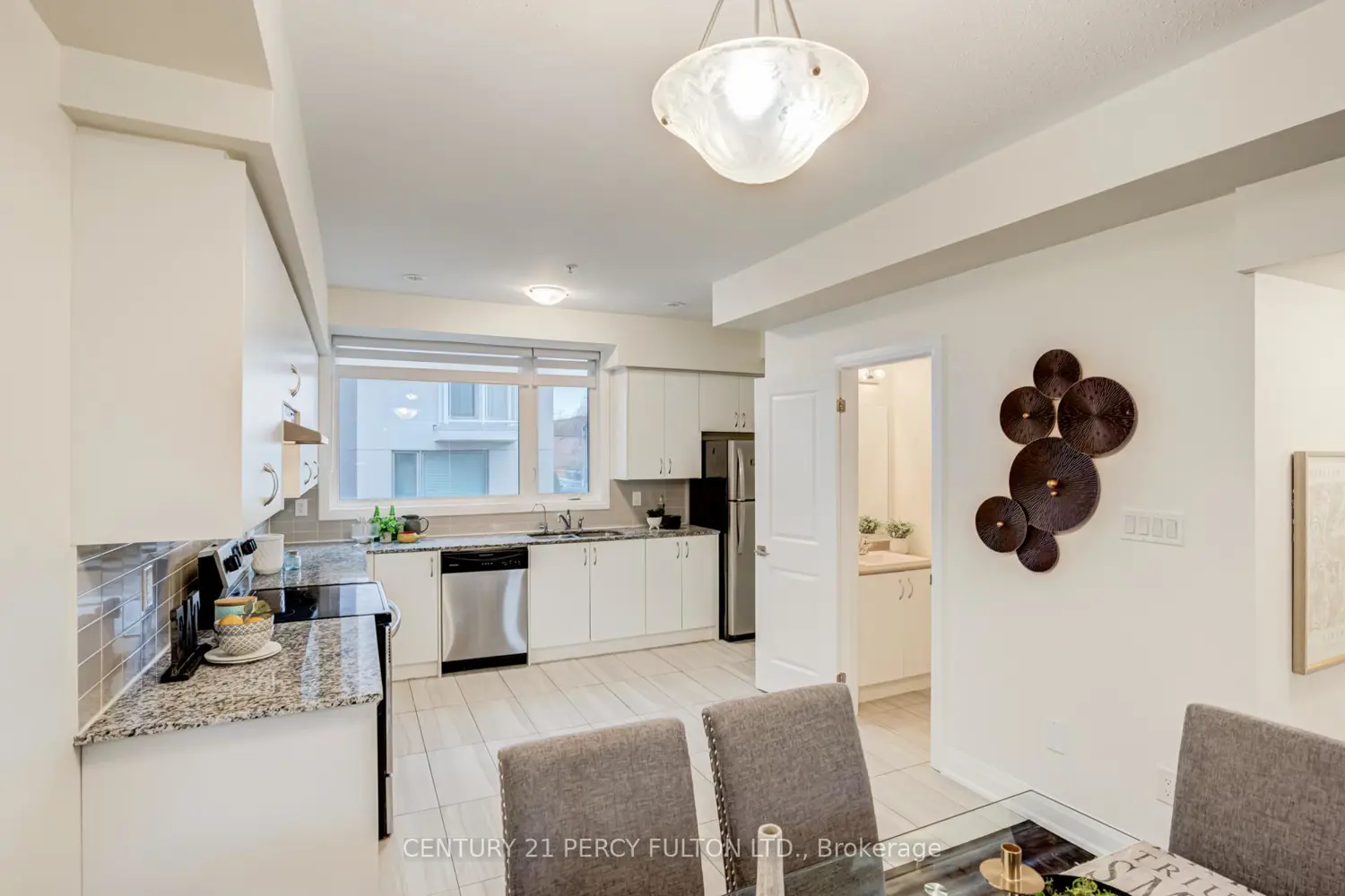 Additional image 5 of 1870 Altona Road 2