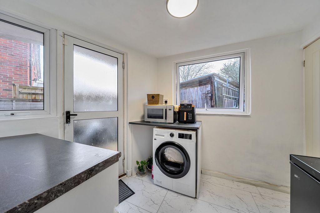 Additional image 11 of 3 bed semi-detached house for saleTwyford Road, Eastleigh SO50