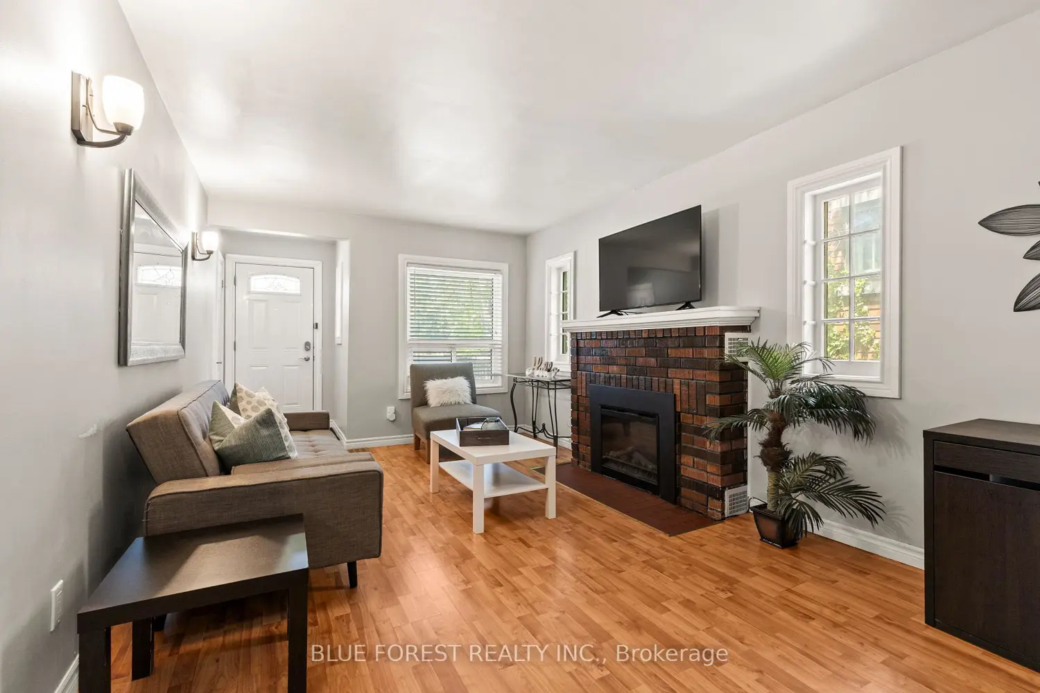 Additional image 4 of 808 Adelaide Street