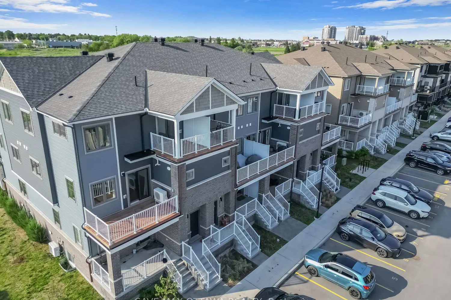 Additional image 2 of 703 Chromite Pv Private 2