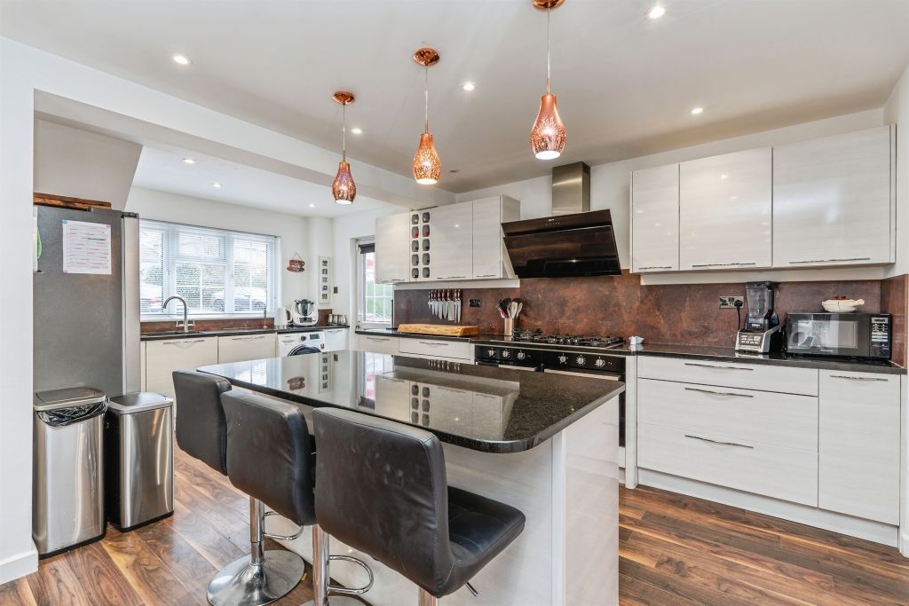 Additional image 4 of 3 bed detached house for saleBroomhill Way, Eastleigh SO50