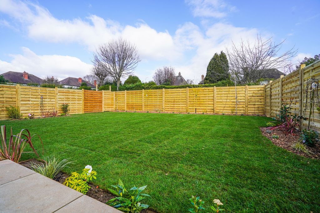 Additional image 37 of 4 bed detached house for sale3 Park Lane, Dronfield S18
