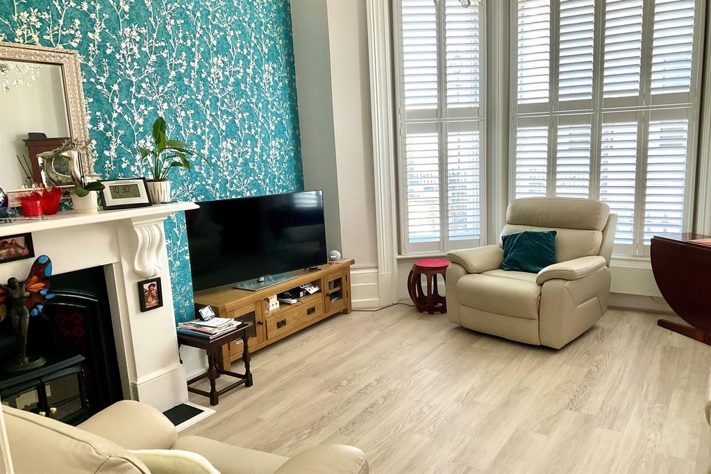 Additional image 2 of 2 bed maisonette for saleCambridge Terrace, Dover CT16
