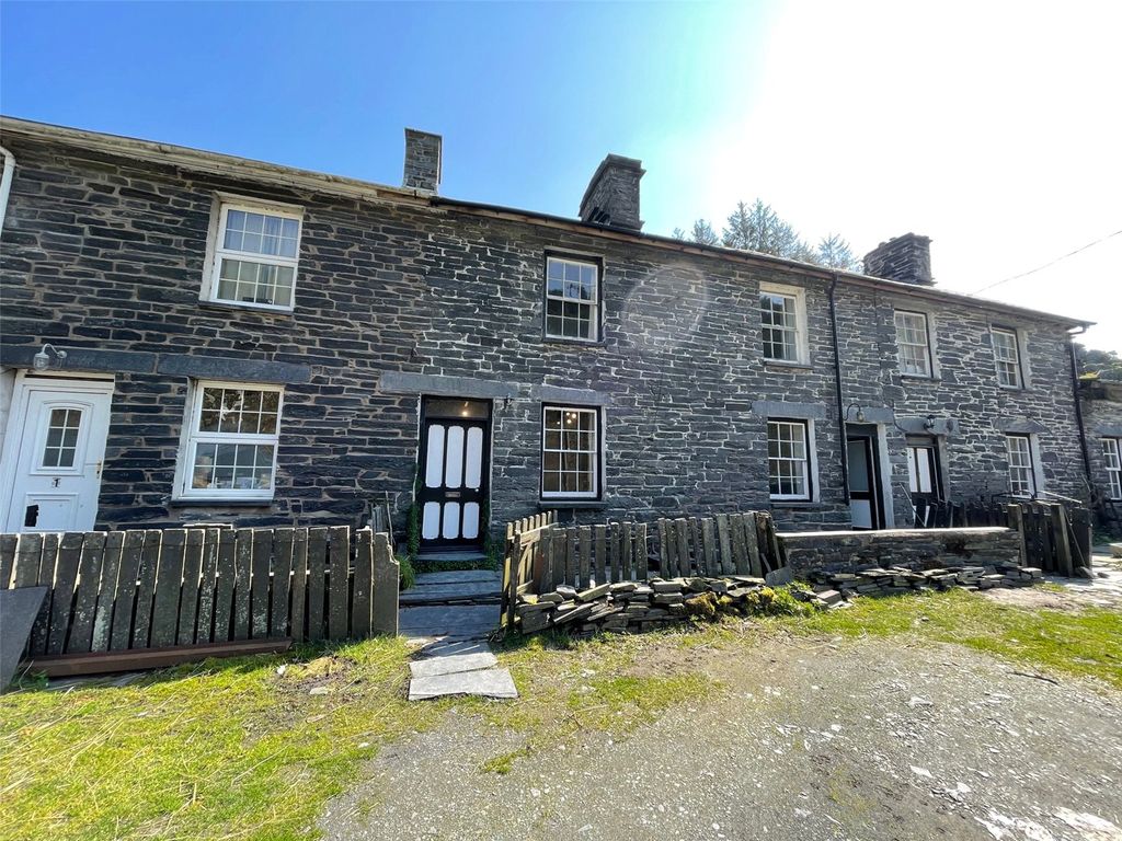 2 bed terraced house for saleTanygraig, Aberllefenni, Machynlleth, Gwynedd SY20