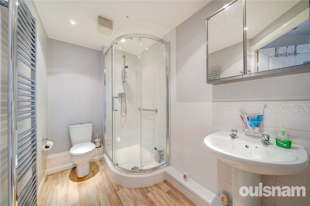 Additional image 6 of 2 bed flat for saleSt. Andrews Road, Droitwich, Worcestershire WR9