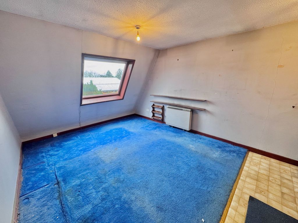 1 bed flat for saleRosie Court, Ely CB7 photo 2
