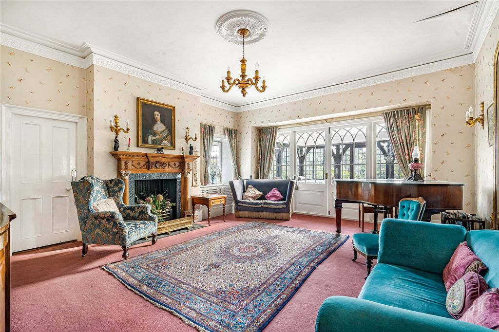 Additional image 5 of 8 bed detached house for saleOld Reigate Road, Betchworth, Surrey RH4