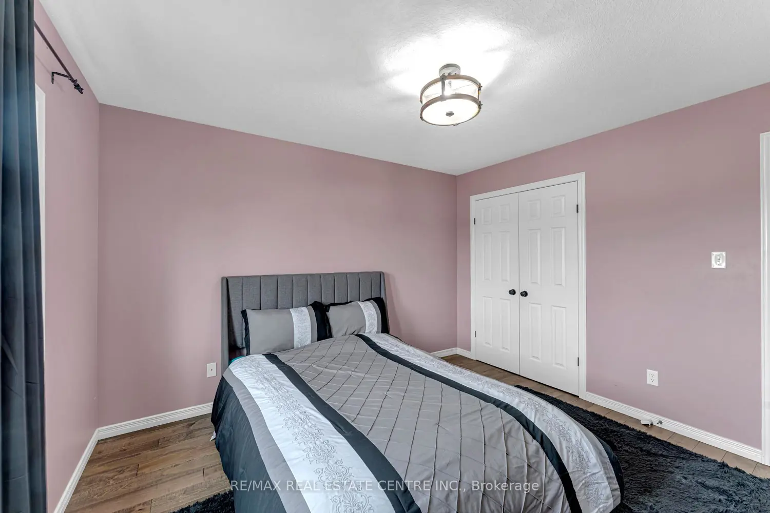 139 Ferris Drive photo 3
