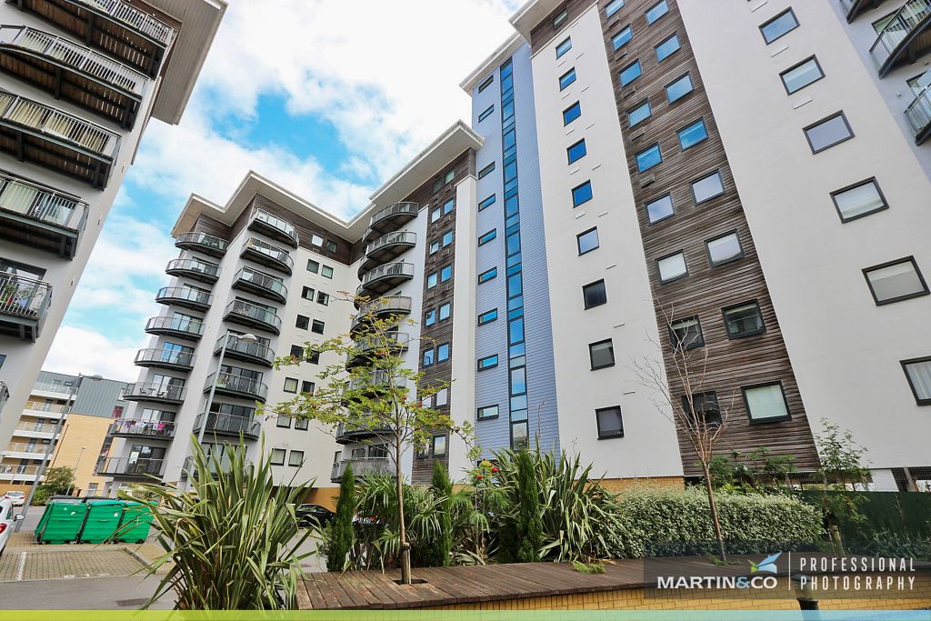 2 bed flat for saleAlexandria House, Victoria Wharf CF11