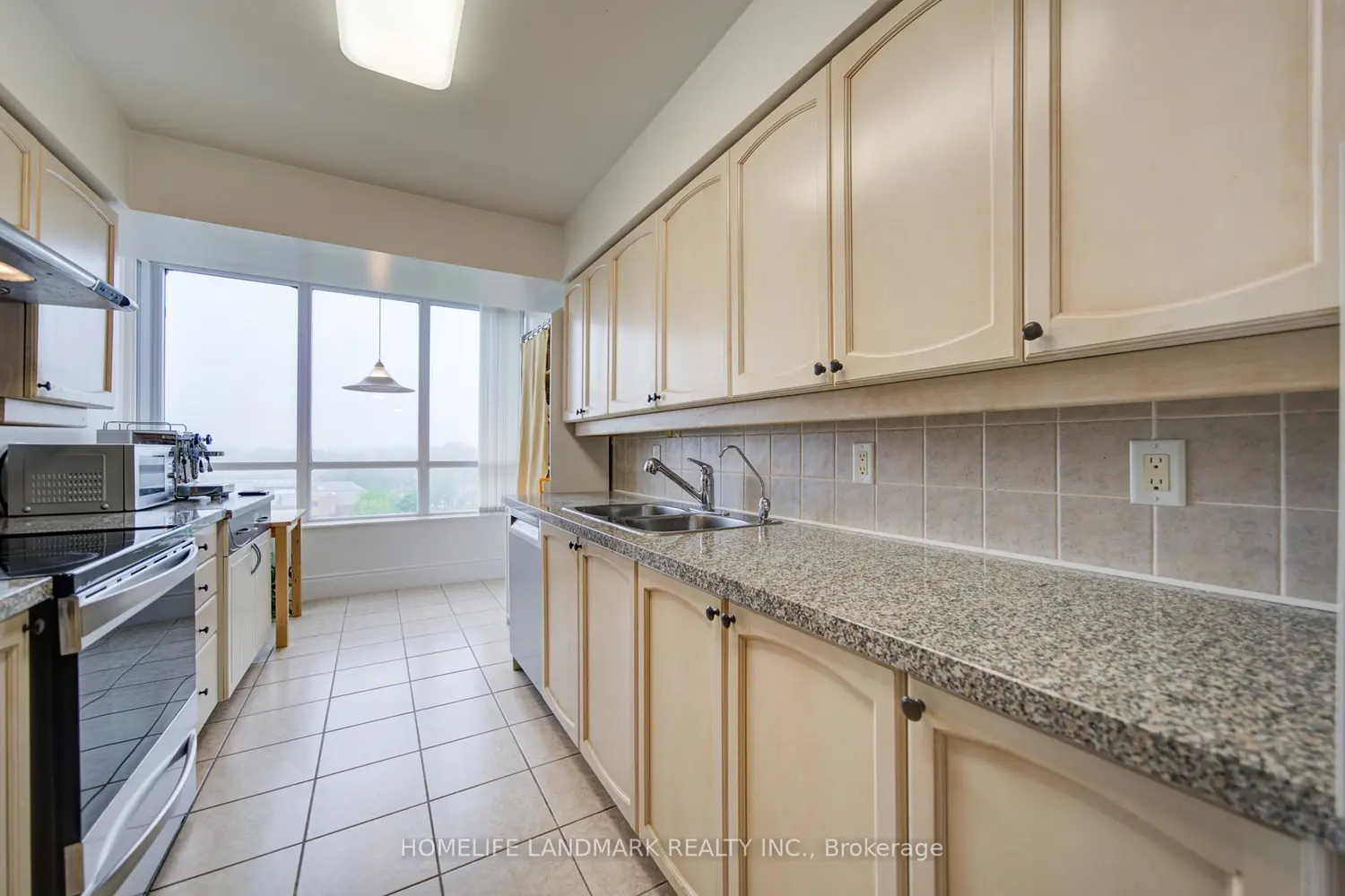 Additional image 14 of 8 Mckee Avenue 802