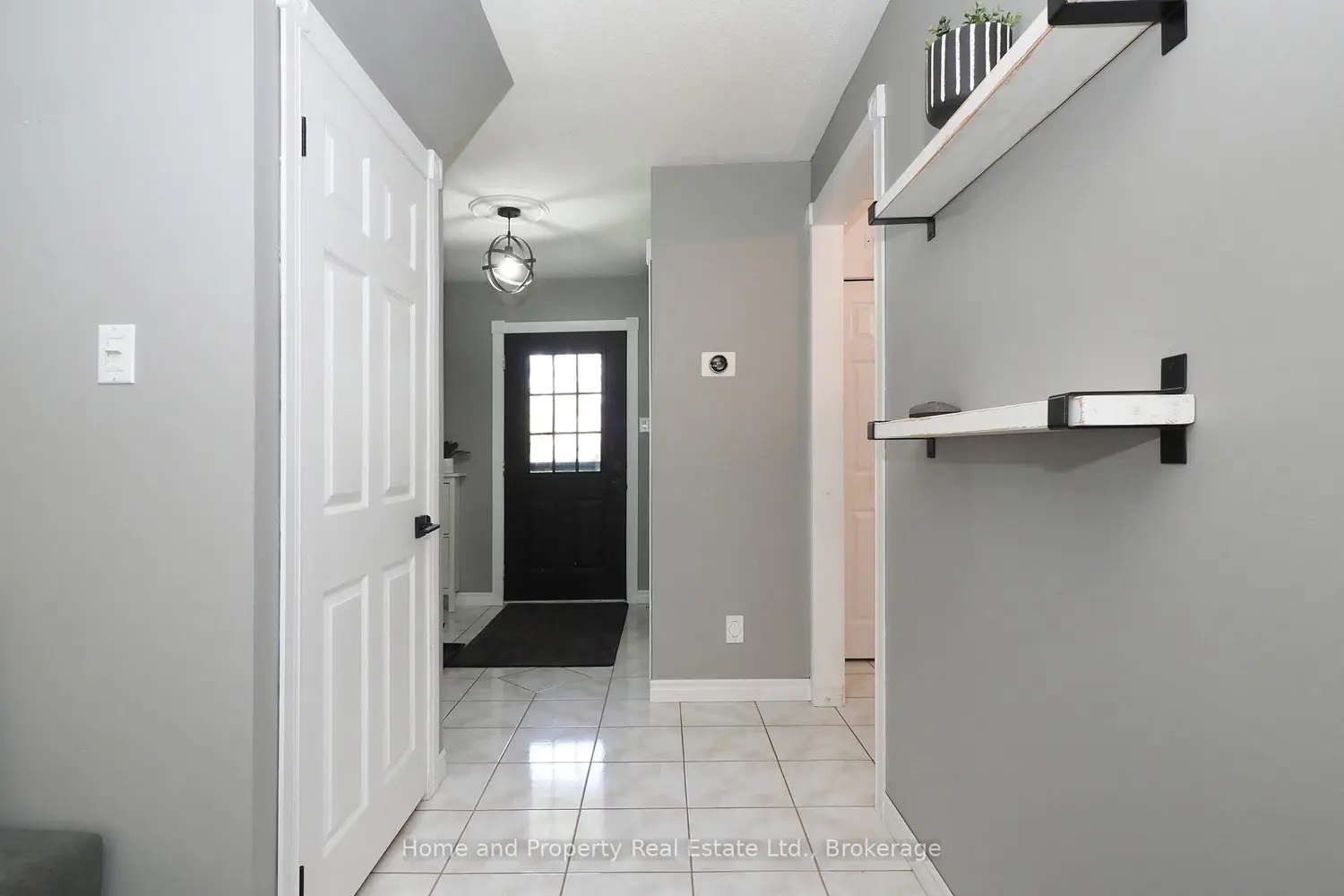Additional image 3 of 15 Dales Drive