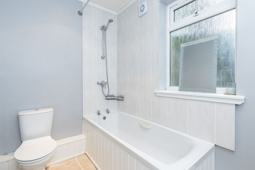 Additional image 10 of 2 bed flat for saleMeigle Street, Galashiels TD1