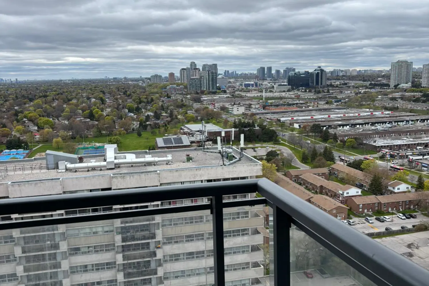 30 Meadowglen Place 2504