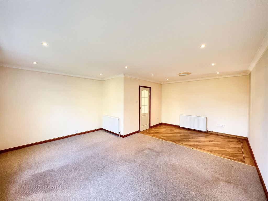 Additional image 9 of 2 bed semi-detached bungalow for sale33 Cammesreinach Crescent, Hunters Quay, Dunoon PA23