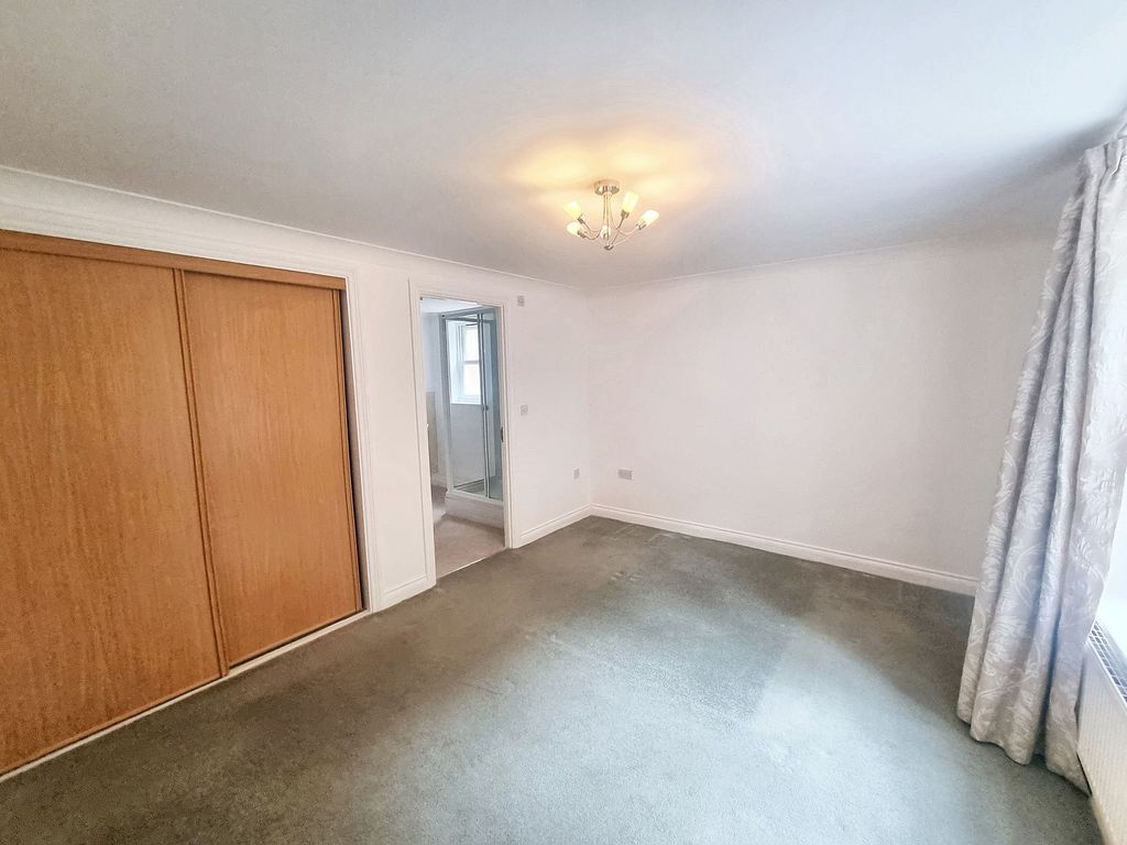 Additional image 12 of 2 bed flat for saleMarine Parade, Dawlish EX7