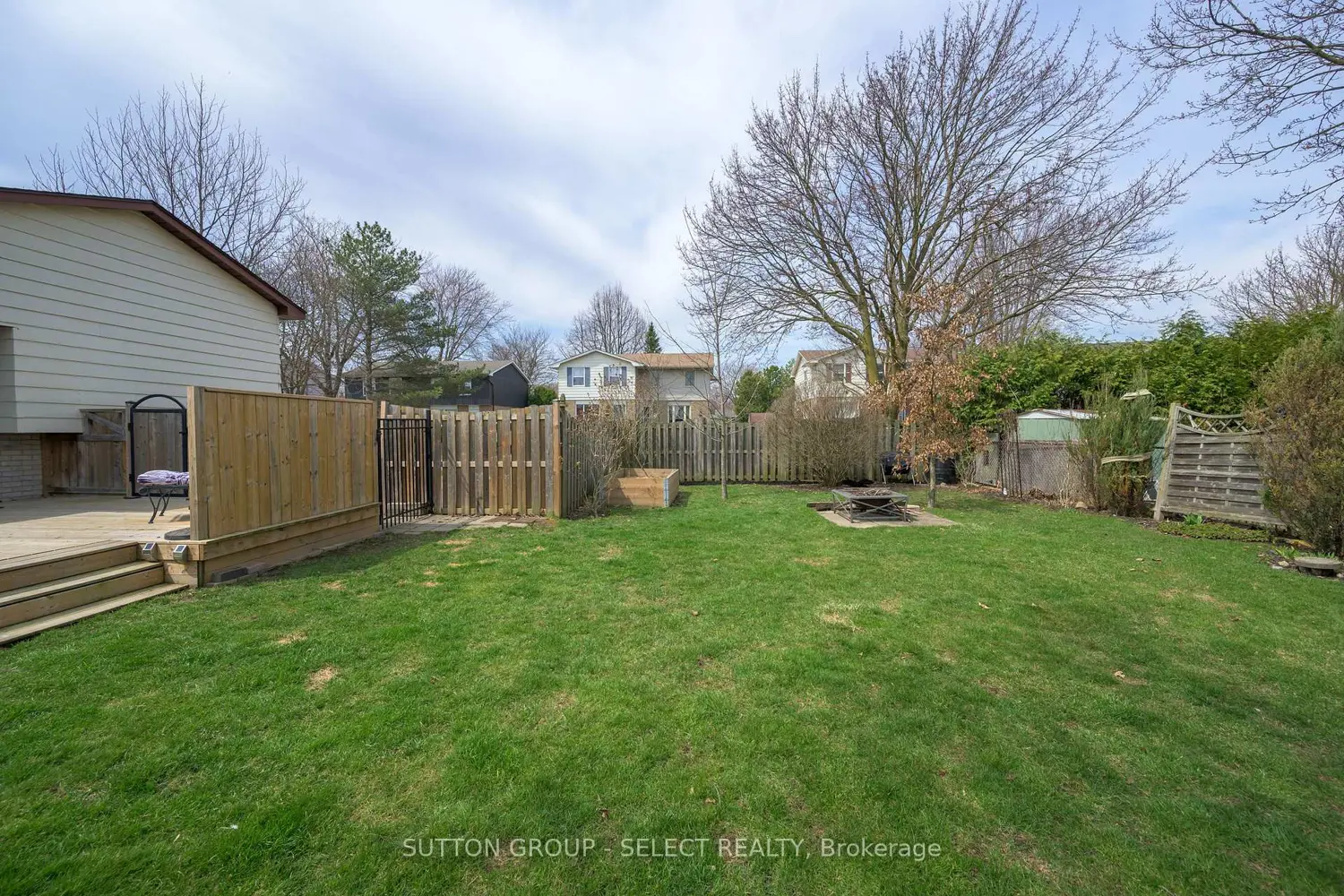 Additional image 15 of 99 Inverary Crescent