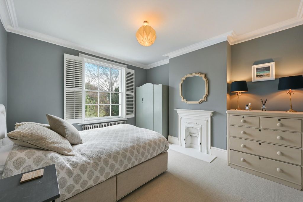 Additional image 9 of 6 bed semi-detached house for saleWorple Road, Epsom KT18