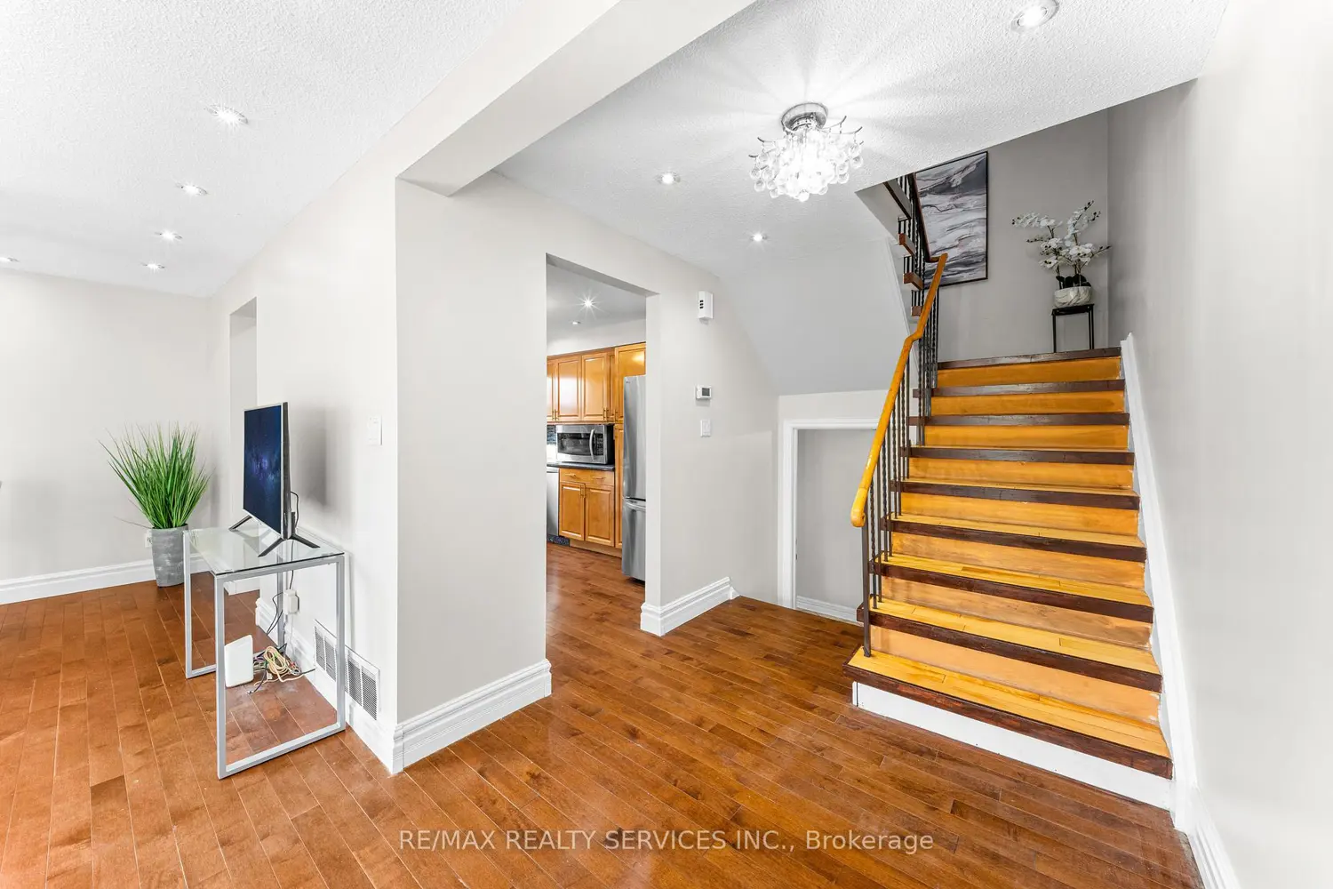 Additional image 5 of 28 Kingswood Drive
