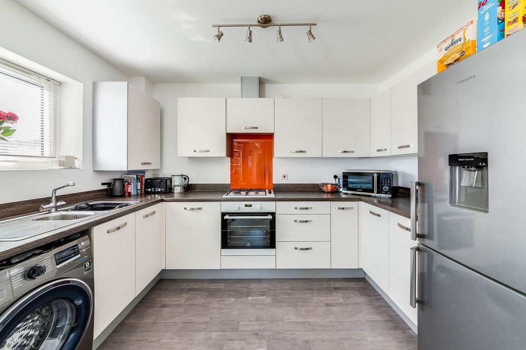 1 bed flat for saleJackdaw Road, Didcot OX11 photo 3