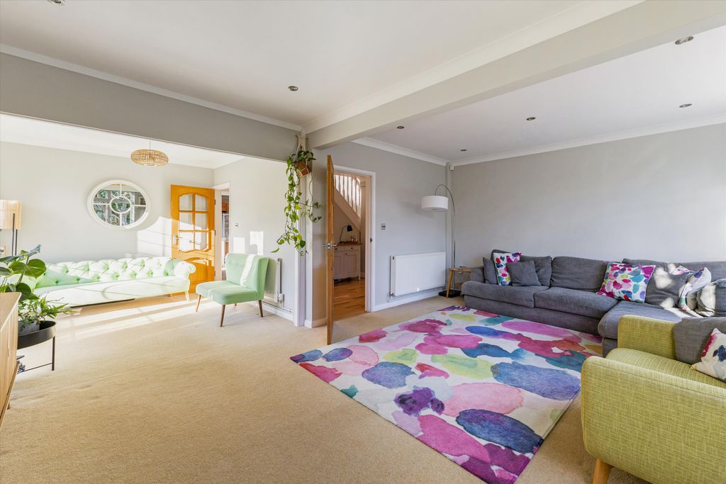 Additional image 7 of 5 bed detached house for saleSimons Walk, Englefield Green, Egham, Surrey TW20