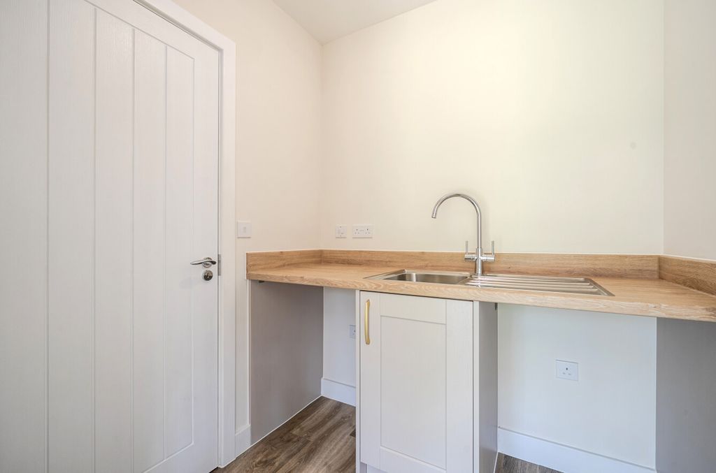 Additional image 9 of 4 bed semi-detached house for saleHeritage Place, North Stoneham Park, North Stoneham, Eastleigh SO50