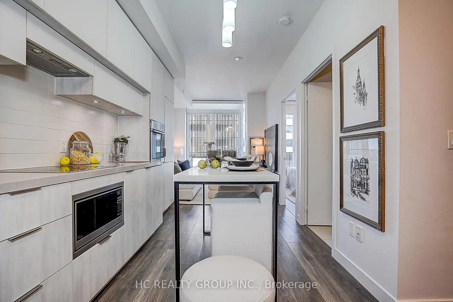 Additional image 3 of 8 Eglinton Avenue 2904