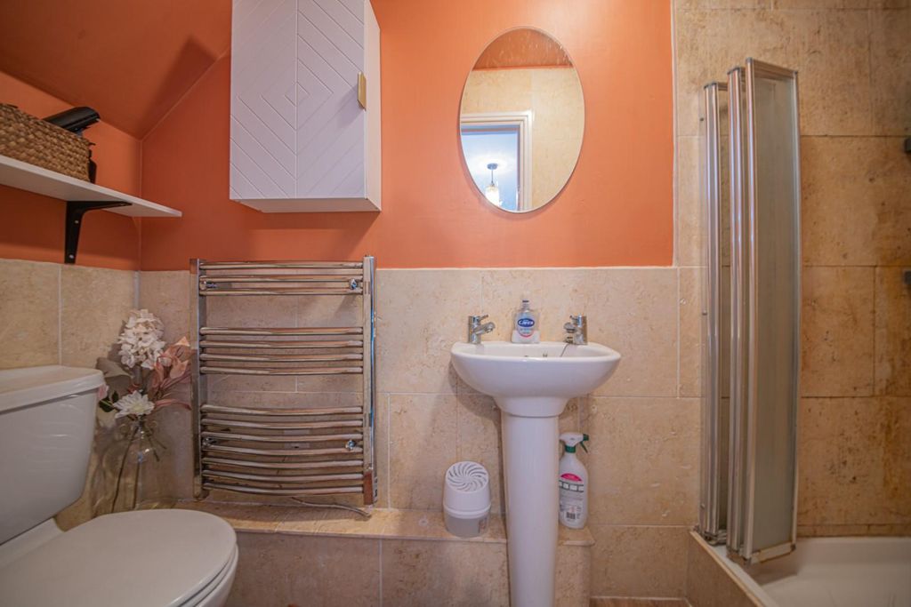 Additional image 8 of 2 bed flat for saleDrum Road, Eastleigh SO50