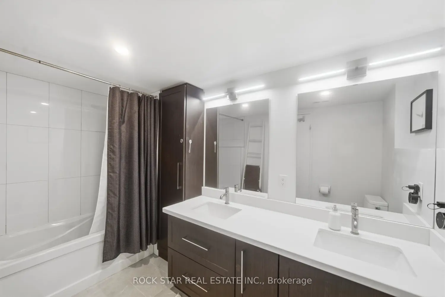 Additional image 13 of 5 Kenneth Avenue 701