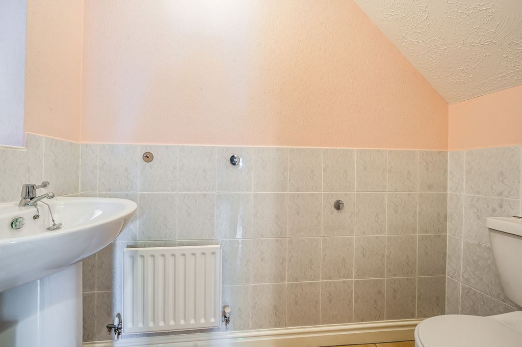 Additional image 9 of 3 bed detached house for saleMeadow Road, Droitwich WR9