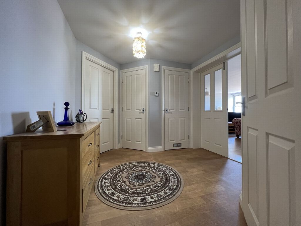 Additional image 11 of 2 bed flat for saleMarine Parade, Dawlish EX7