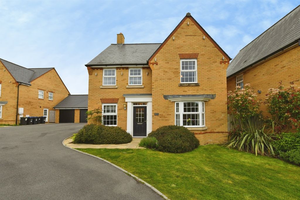 4 bed detached house for saleWestons Piece, Devizes SN10