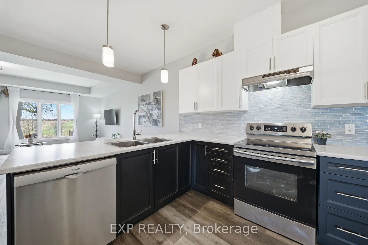 451 Lancaster Lane photo 4