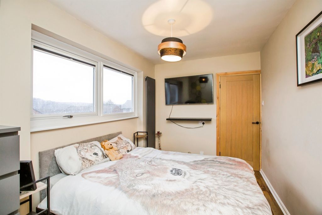 Additional image 10 of 3 bed semi-detached house for saleAlexandra Crescent, Elland HX5