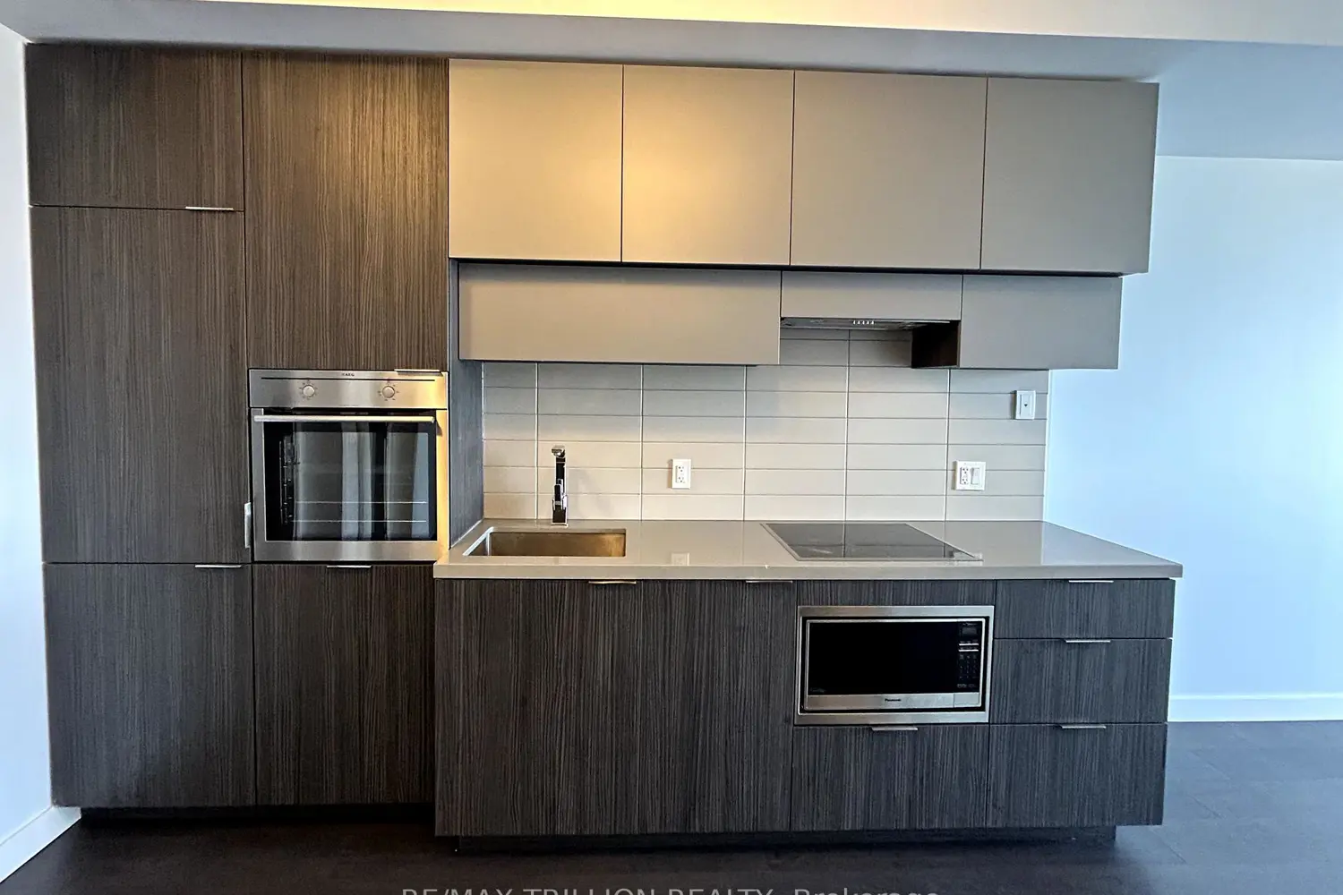 Additional image 12 of 8 Eglinton Avenue 4010