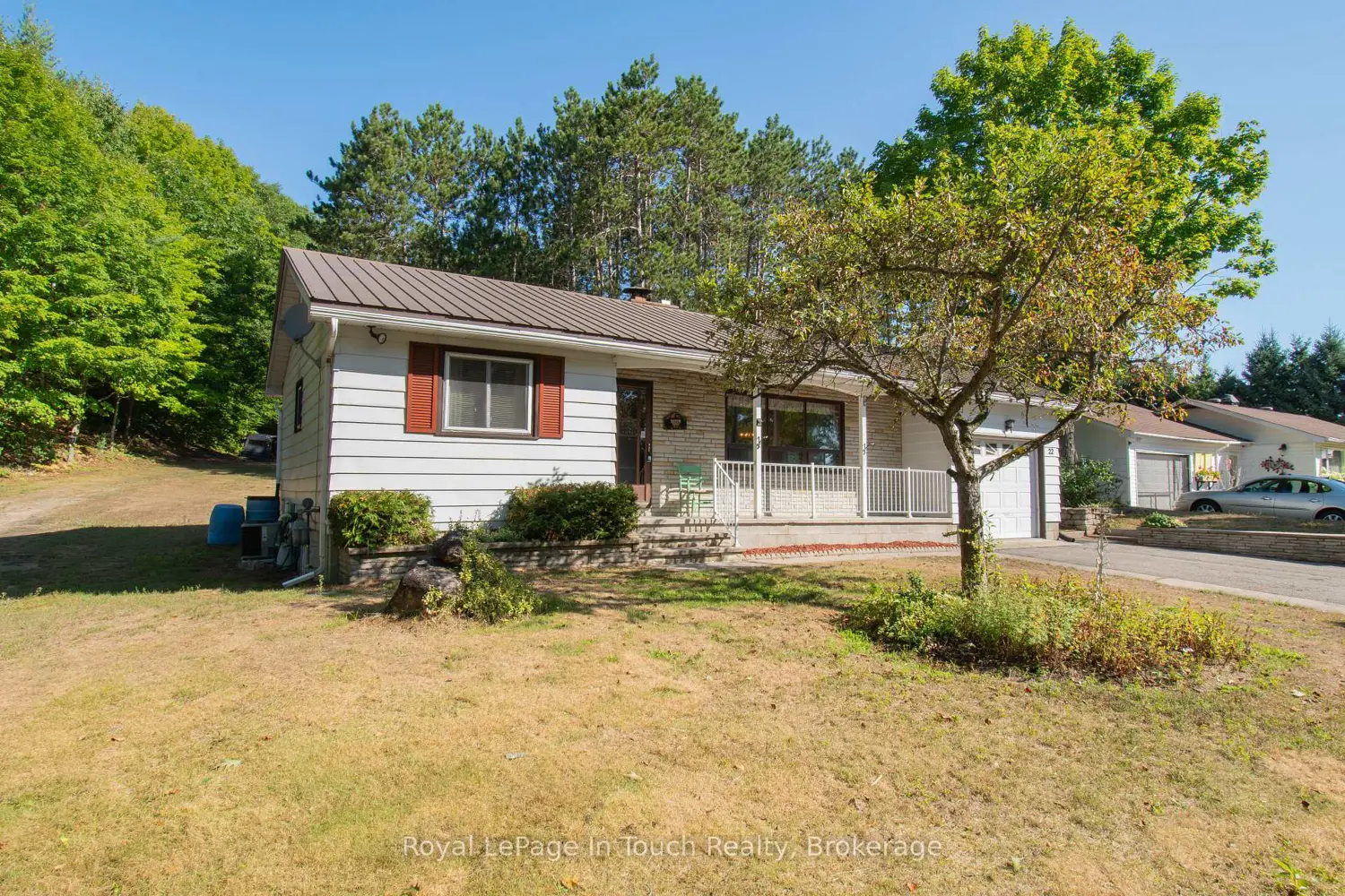 22 Glendale Road photo 2