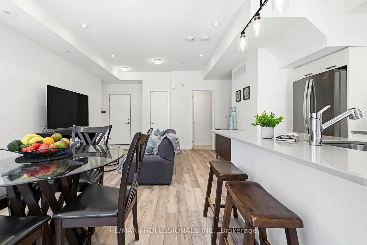 Additional image 7 of 3415 Ridgeway Drive 15