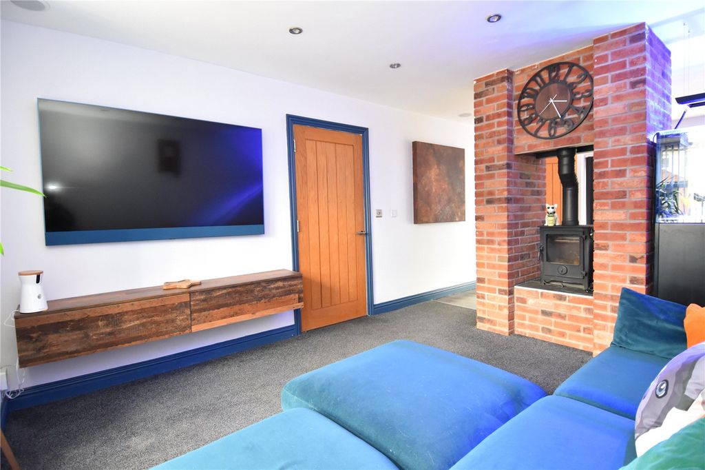 Additional image 2 of 3 bed detached house for saleTagwell Road, Droitwich, Worcestershire WR9