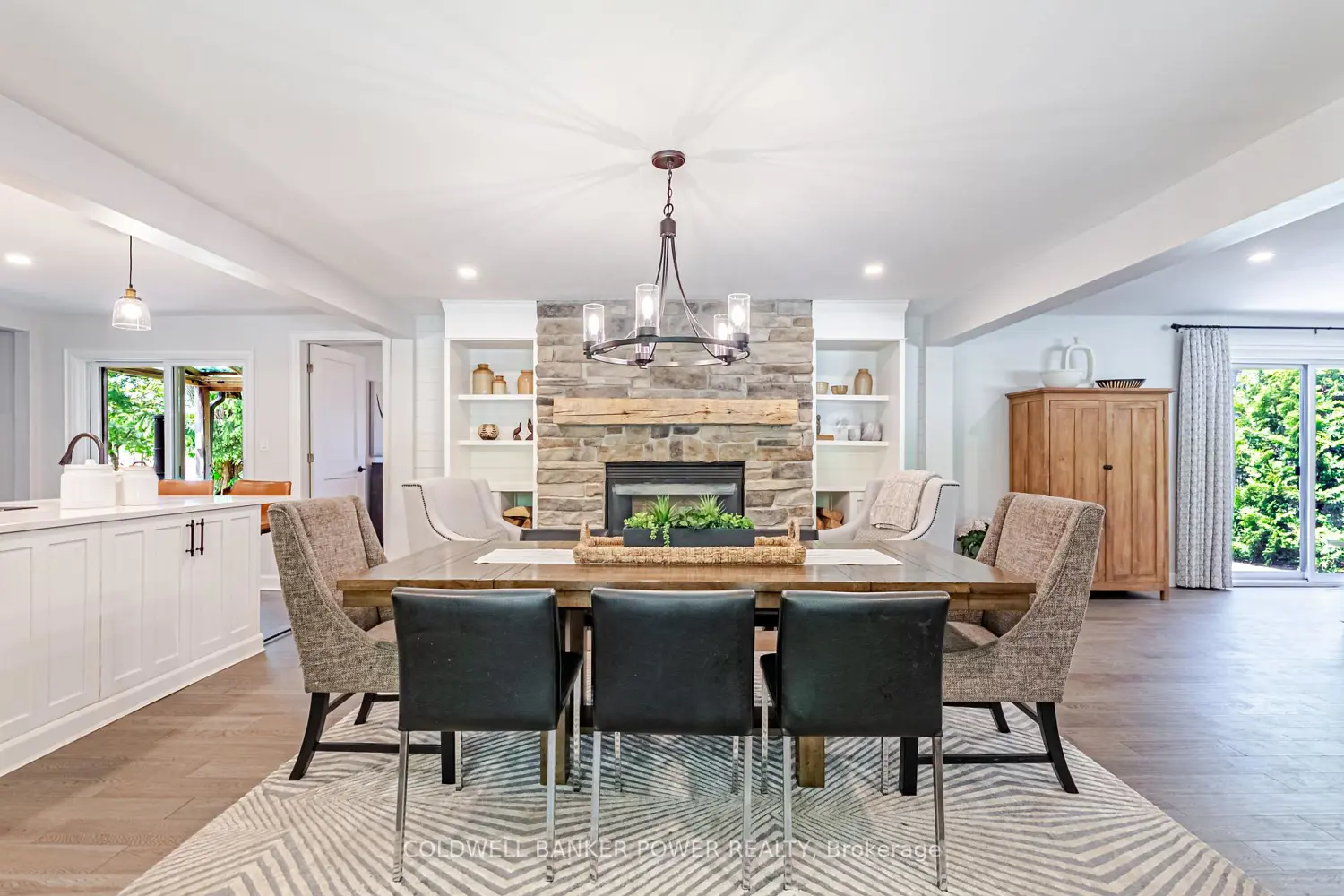 8584 Irish Drive photo 4
